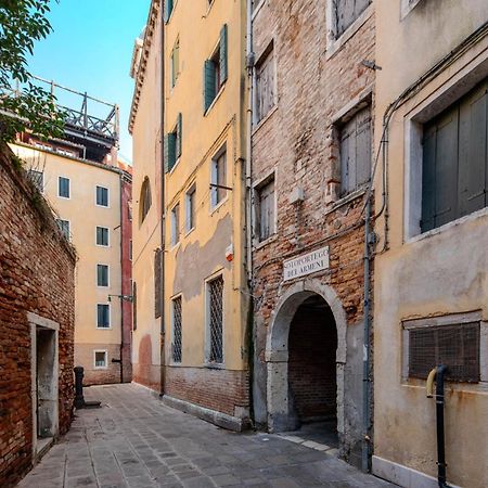 Central Suite - San Marco Venecia Exterior foto